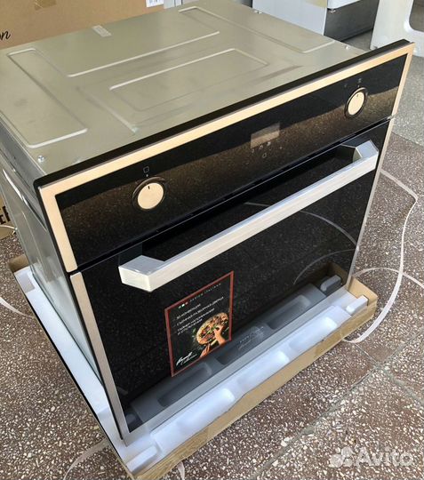 Духовой шкаф