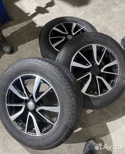 Литые диски r17 5x114 3 бу