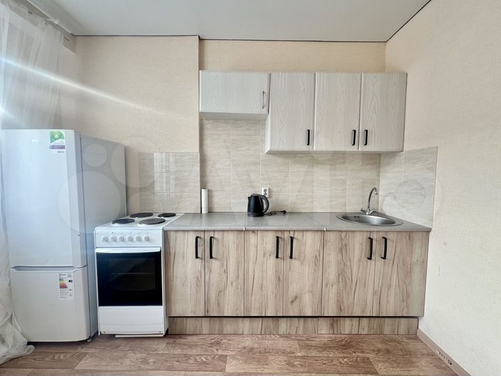 2-к. квартира, 65 м², 7/14 эт.