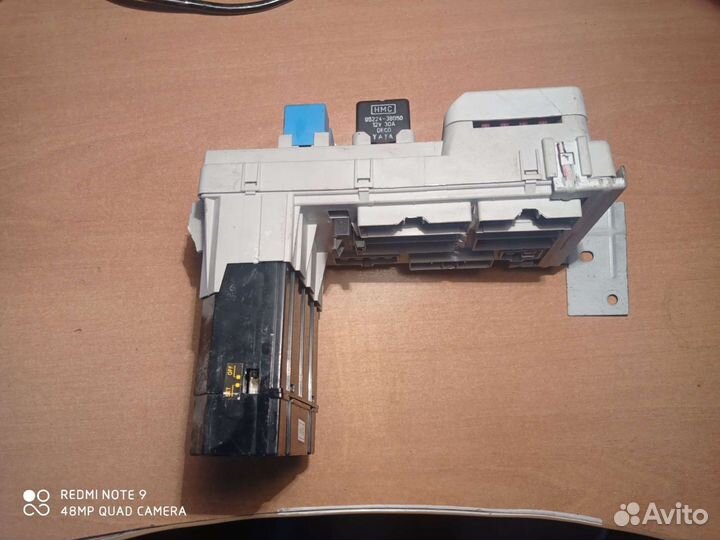 Блок предохранителей Hyundai XG G6CT-G XG, D4BB