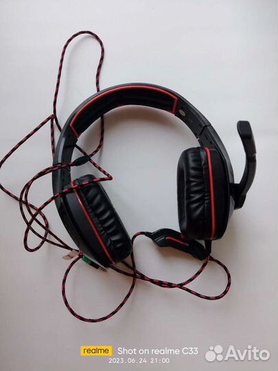 Наушник с микрофоном новые