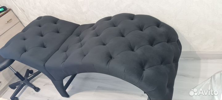 Анатомическая кушетка для наращивания ресниц