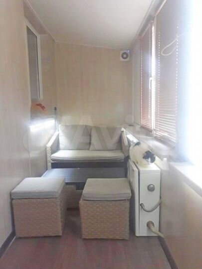 2-к. квартира, 55 м², 1/5 эт.