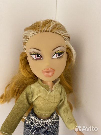 Кукла Bratz