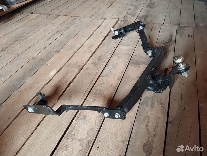 Фаркоп на toyota probox