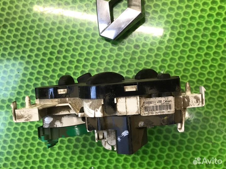 Блок управления отопителем Renault Logan 1