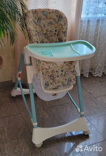 Стульчик для кормления happy baby kevin с рождения