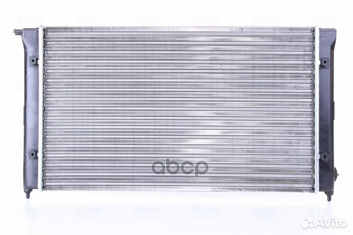 Радиатор охлаждения двигателя 651511 Nissens