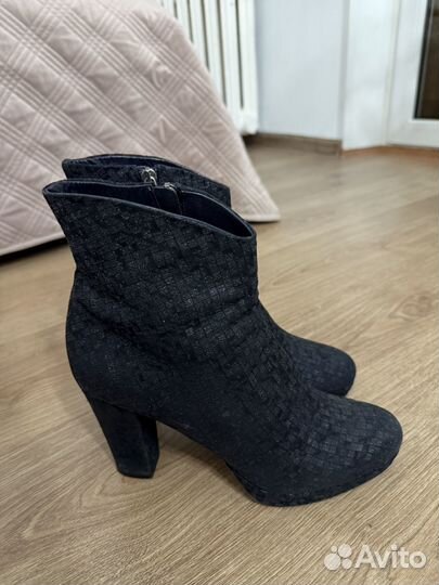 Ботильоны loriblu 40