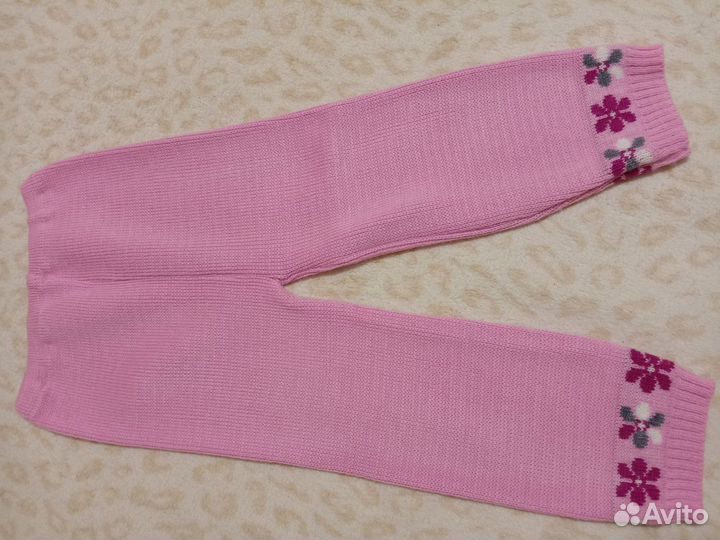 Вязаный костюм на девочку 110 см