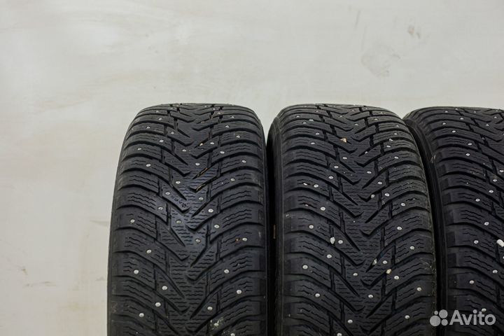 Nokian Tyres Hakkapeliitta 8 SUV 255/60 R18 112T