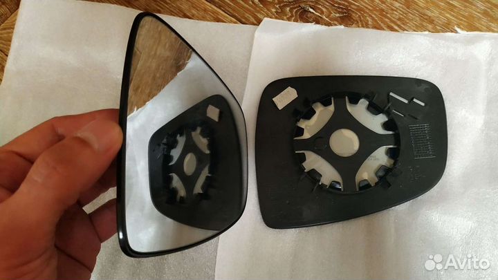 Стёкла боковых зеркал Renault Sandero/Logan (пара)