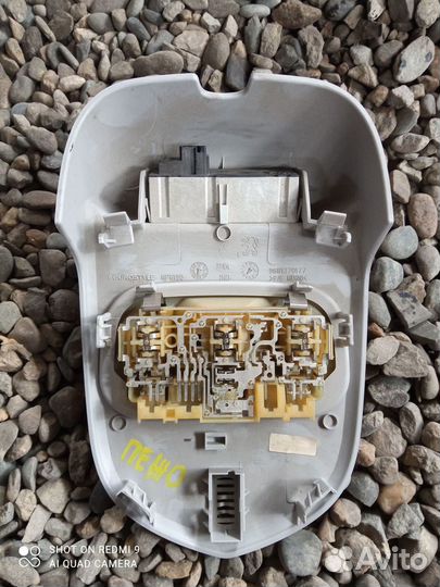 Плафон салона Peugeot 308