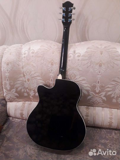 Электроакустическая гитара Элитаро