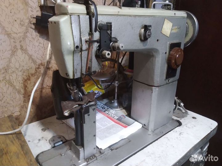 Швейная машина падолск 330 кл. Обувная
