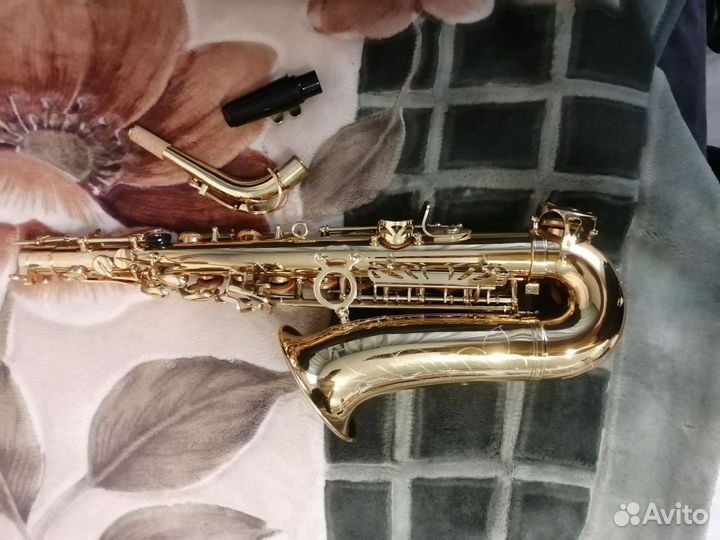 Саксофон альт