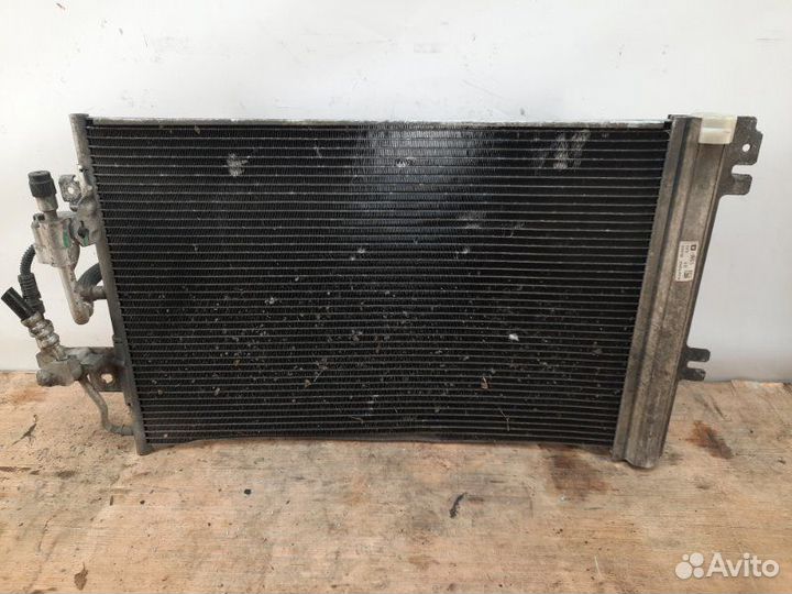 Радиатор кондиционера Opel Zafira минивэн 1.6
