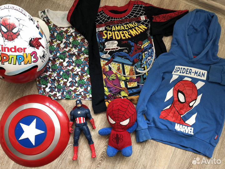 Пакетом Марвел