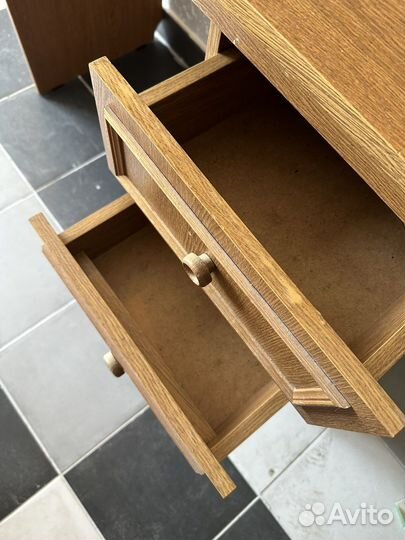 Школьный уголок бу