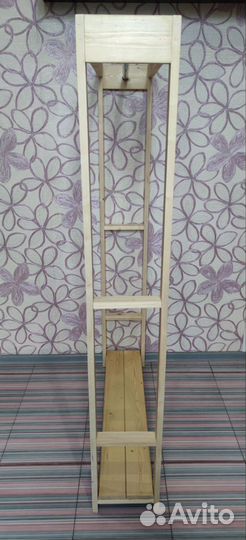 Вешалка деревянная