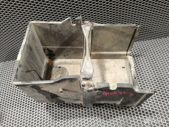 Площадка аккумулятора Ford Focus 3 седан 1.6 iqdb