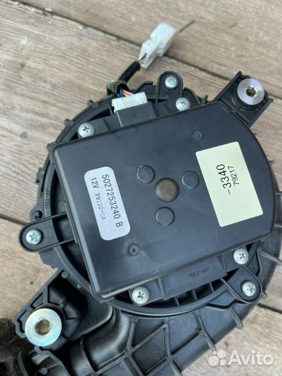 Мотор охлаждения батареи Honda Civic 4D 1.3 2008