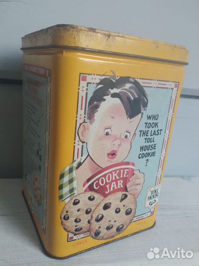 Винтажная жестяная банка Nestle