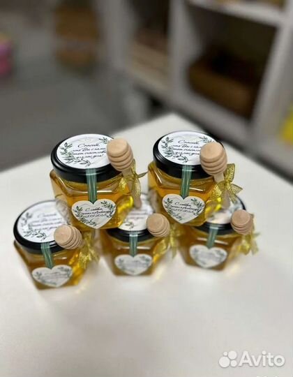 Бонбоньерка с мёдом на свадьбу