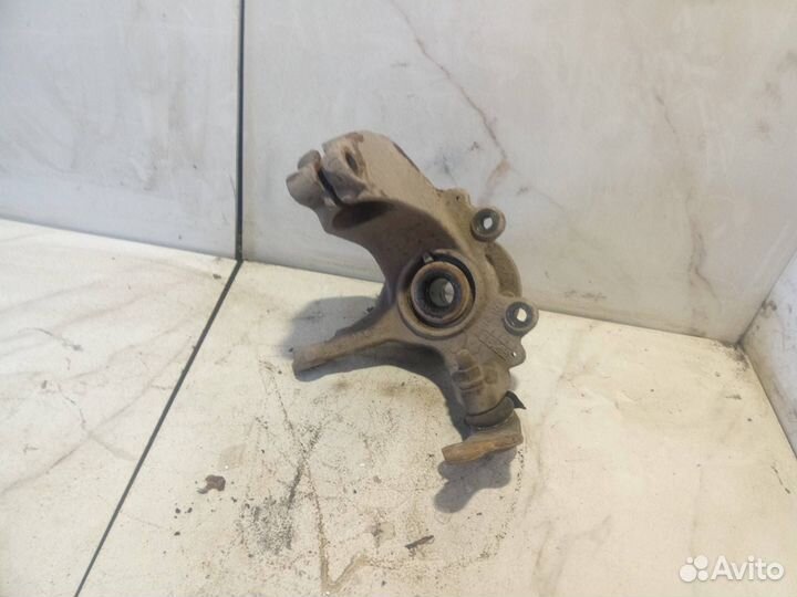 Кулак передний левый Ford Focus 2 CB4 2006 1477862