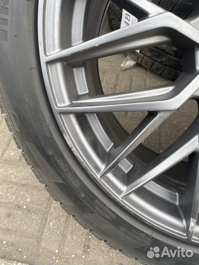 R18 Pirelli Ice Zero 245/45, PCD 5x112 DIA 52