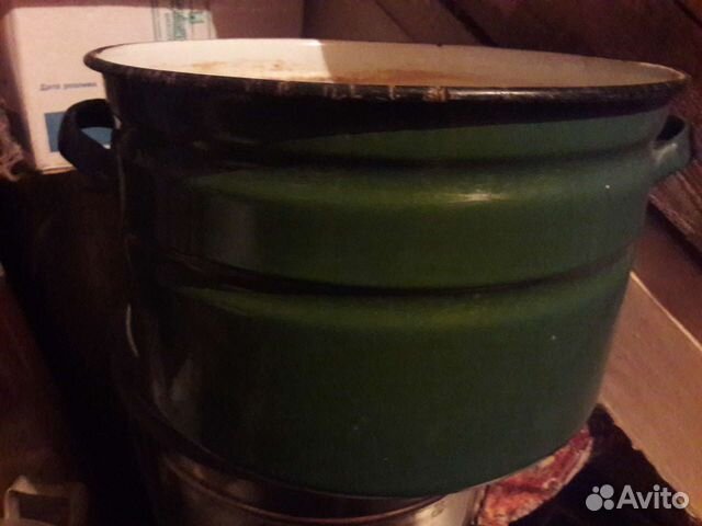 Посуда кастрюли б/у