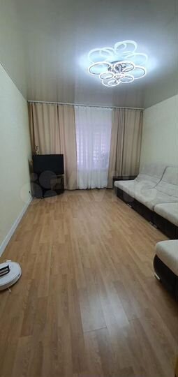 3-к. квартира, 80,6 м², 1/9 эт.