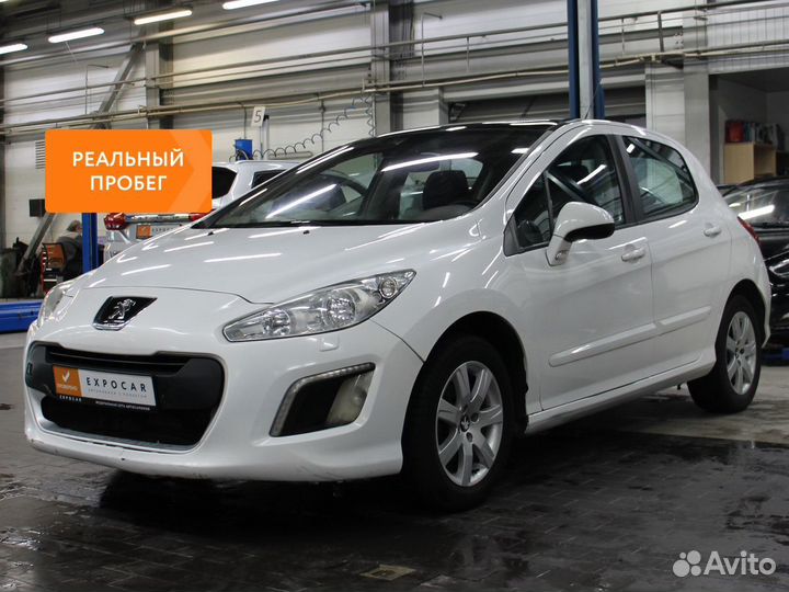 Peugeot 308 1.6 AT, 2012, 120 000 км