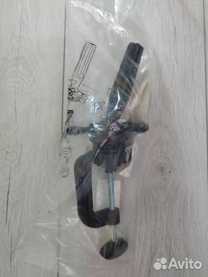 Штатив настольный для манекен головы