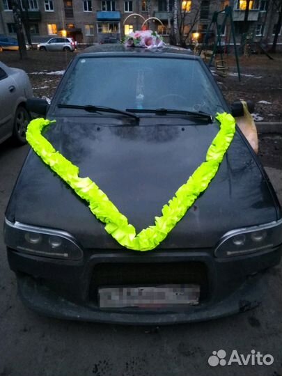 Свадебные ленты на машину