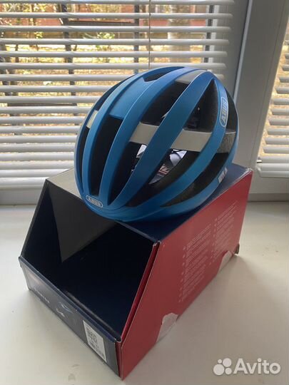 Велошлем Abus Viantor