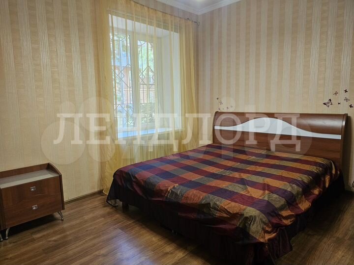 3-к. квартира, 68 м², 1/3 эт.