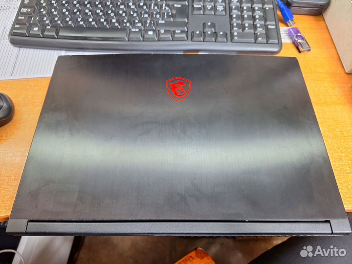 Мощный ноутбук (Core i5-10500H, 8Гб DDR4, 512 SSD