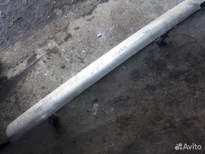 Усилитель заднего бампера фольксваген пассат б5