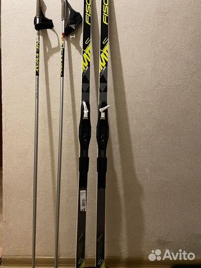 Лыжи беговые fisher коньковые