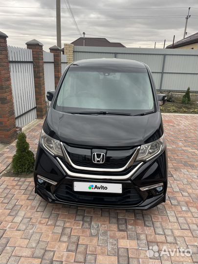Honda Stepwgn 1.5 CVT, 2017, 124 420 