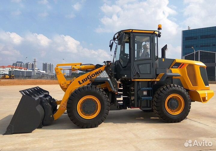 Фронтальный погрузчик LiuGong 835H, 2022