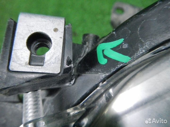 Фара левая Toyota RAV4