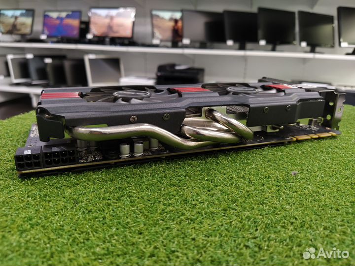 Видеокарта Asus GTX 770 2Gb