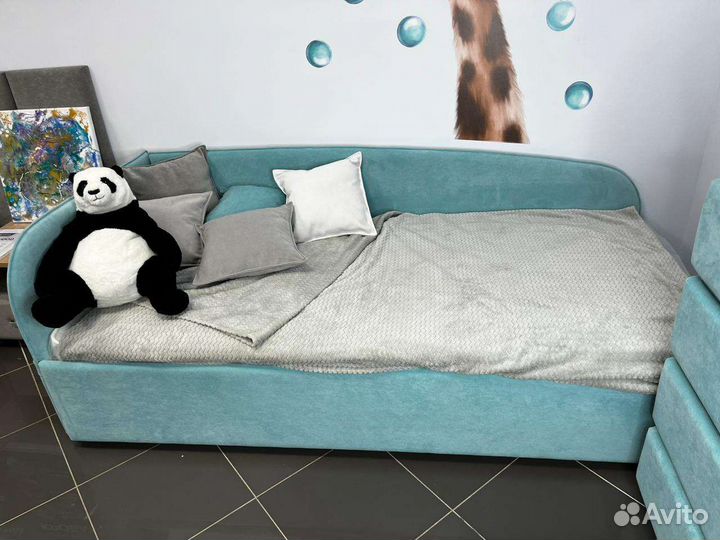 Детский диван кровать с мягкими бортиками