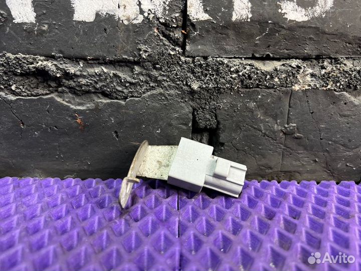 Конденсатор зажигания Toyota Wish ZGE20-0096752