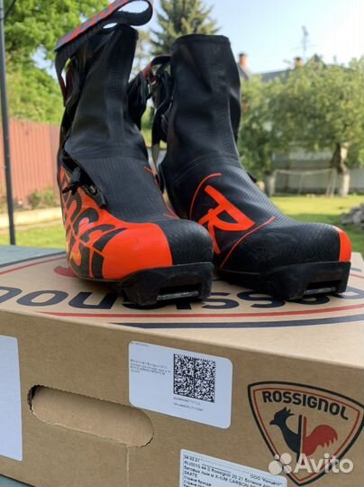 Лыжные ботинки