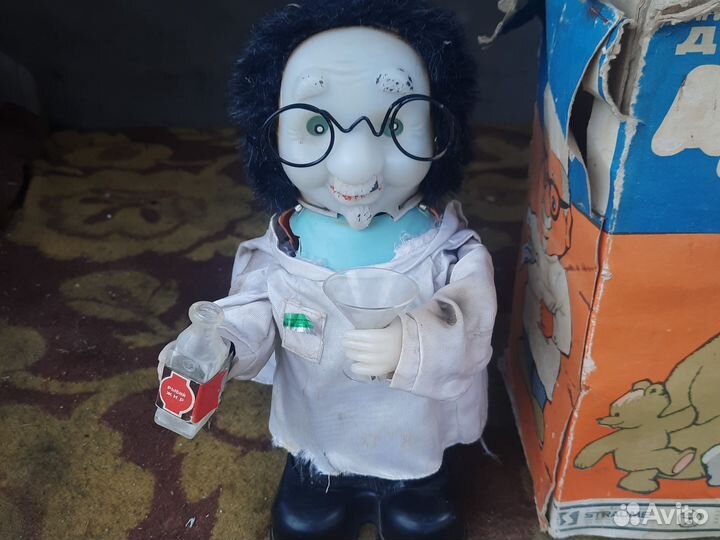 Игрушка ссср.Айболит