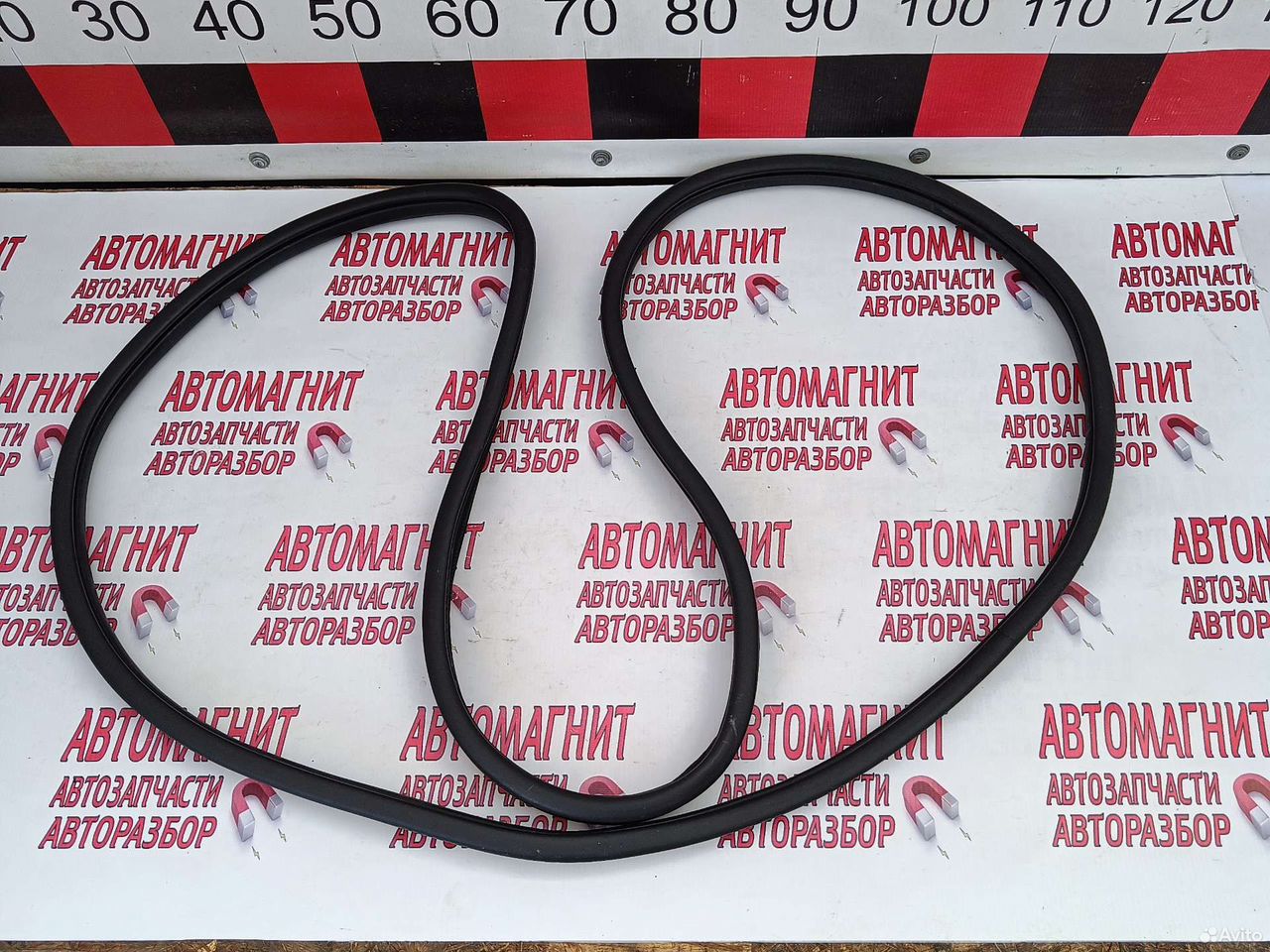 Уплотнительная резинка передней двери Чери Тиго 7