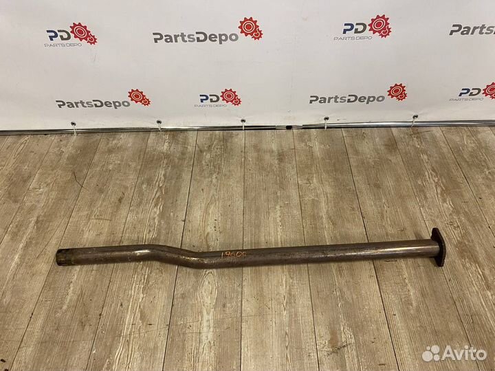 Глушитель Volkswagen Passat B7 2013 оригинал